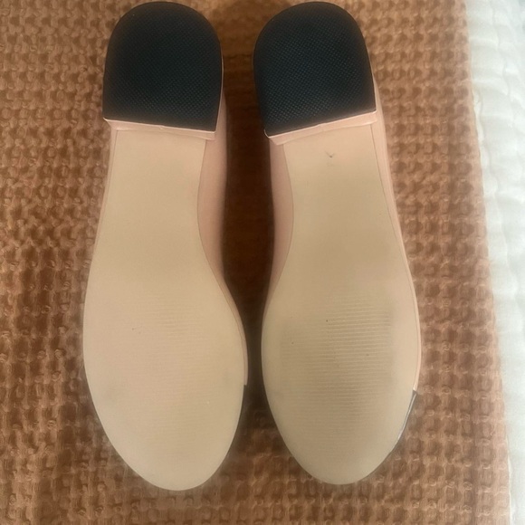 Steve Madden Two-Tone Nude and Black Cap-Toe Ballet Flat - Picture 3 of 3